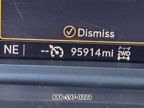 Used 2023 Chevrolet Tahoe LS image 29