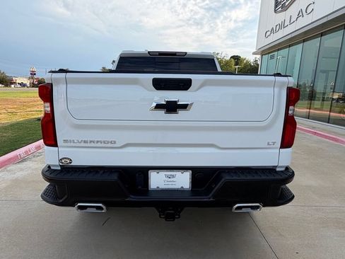 Used 2025 Chevrolet Silverado 1500 LT Trail Boss w/ Convenience Package II AWD/4WD image 6