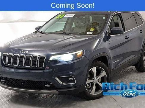 Used 2021 Jeep Cherokee Limited w/ Elite Package FWD image 6