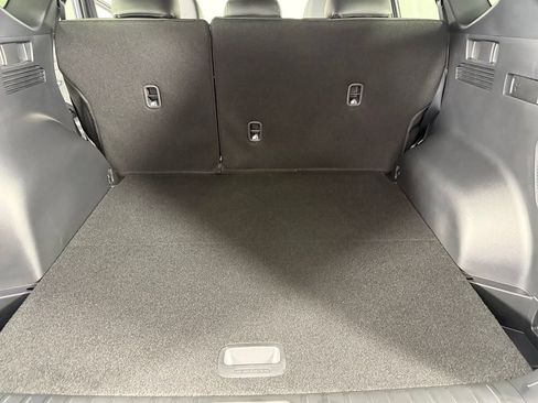 Used 2026 Hyundai Tucson Limited AWD/4WD image 32