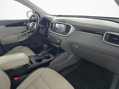Used 2019 Kia Sorento SX FWD image 46