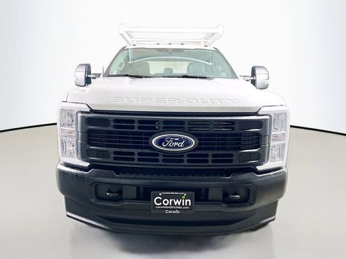 New 2026 Ford F250 XL image 4