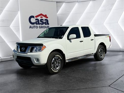Used 2019 Nissan Frontier PRO-4X image 7