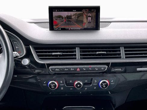 Used 2019 Audi Q7 3.0T Premium Plus w/ Premium Plus Package image 7