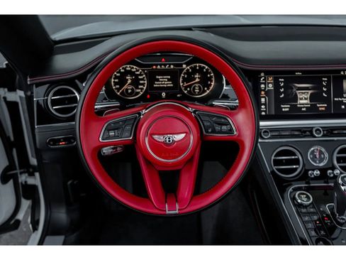 Used 2024 Bentley Continental GT V8 image 26