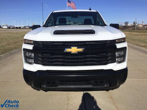 Used 2024 Chevrolet Silverado 2500 W/T w/ WT Convenience Package image 10