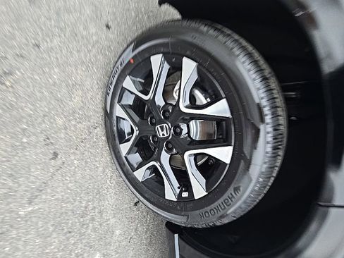 Certified 2026 Honda HR-V EX-L image 9