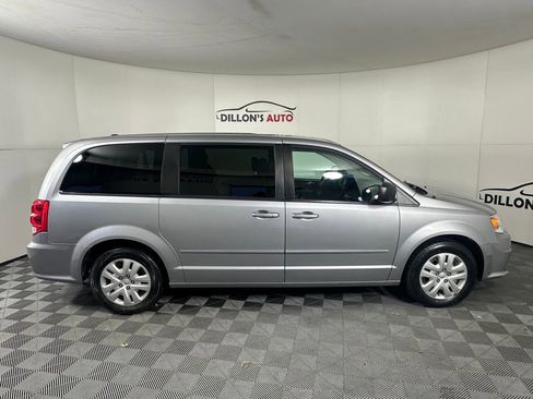 Used 2017 Dodge Grand Caravan SE w/ Power Window Group image 8