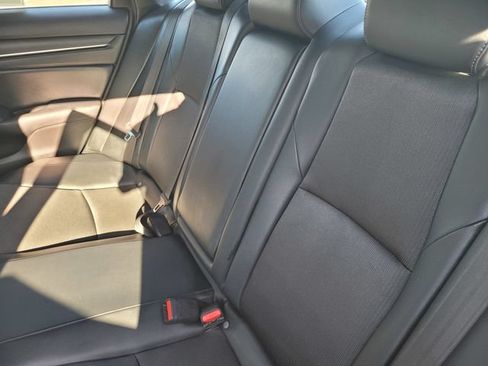 Used 2022 Honda Accord Sport image 15