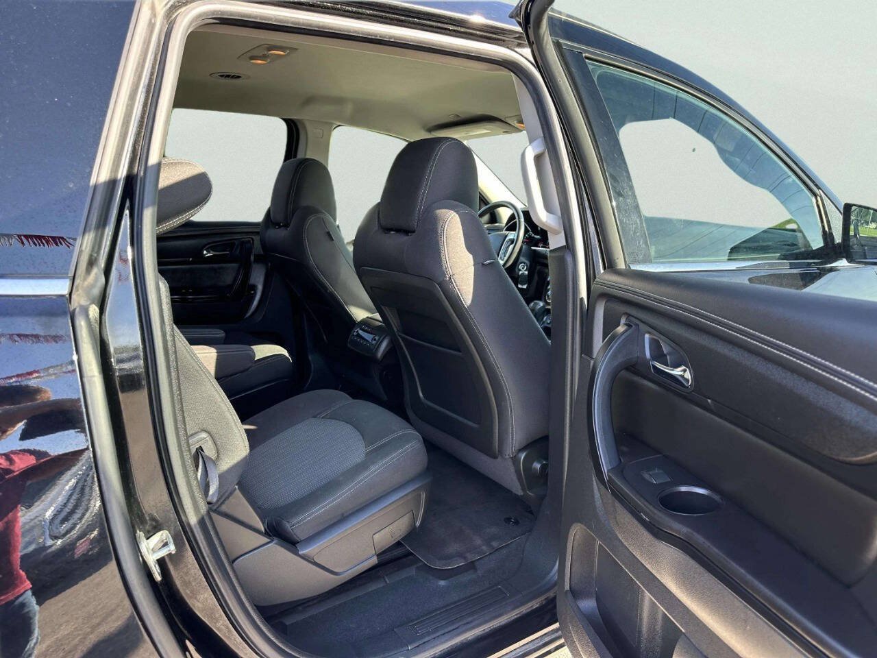 Used 2017 Chevrolet Traverse LT AWD/4WD image 14