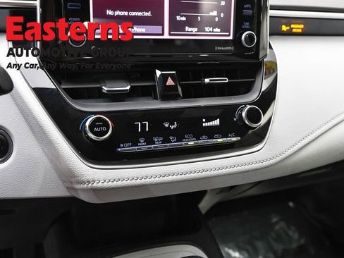 Used 2022 Toyota Corolla SE FWD image 20