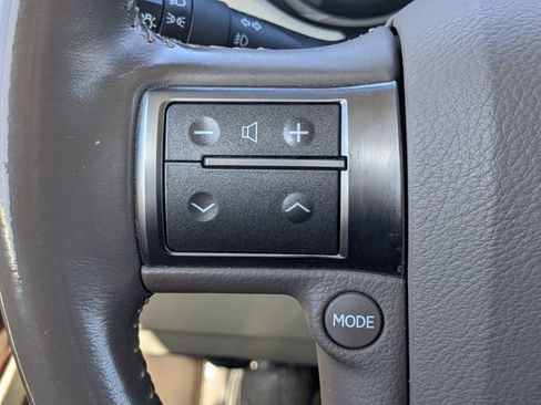 Used 2018 Lexus GX 460 Premium w/ Premium Package image 24