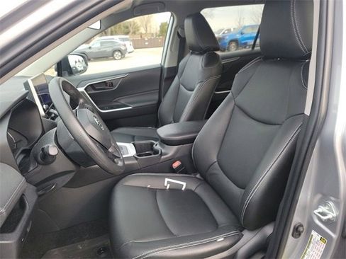 Used 2024 Toyota RAV4 LE image 10
