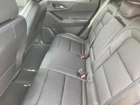 New 2026 Chevrolet Equinox LT w/ Convenience Package II FWD image 10