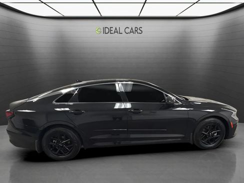 Used 2025 Kia K5 LXS FWD image 4