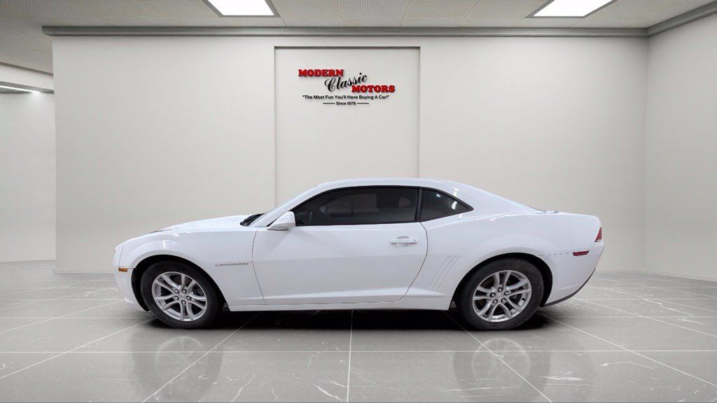 Used 2015 Chevrolet Camaro LS RWD image 4