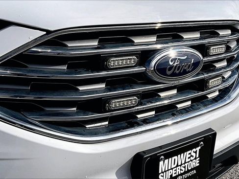 Used 2022 Ford Edge SE w/ Cargo Accessory Package image 24