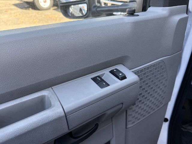 New 2026 Ford E-450 and Econoline 450 Super Duty w/ Power Equipment Group RWD image 20