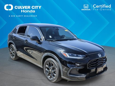 Used 2023 Honda HR-V Sport image 1