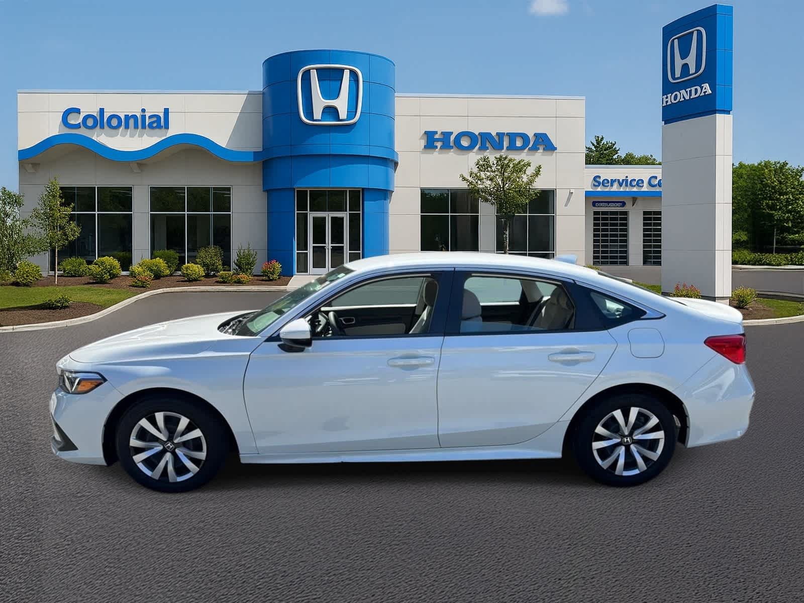 Used 2023 Honda Civic LX image 3