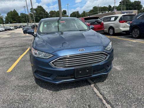 Used 2018 Ford Fusion S FWD image 3