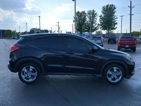 Used 2022 Honda HR-V LX image 6