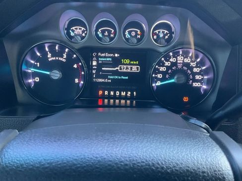 Used 2016 Ford F250 Platinum w/ FX4 Off-Road Package image 29