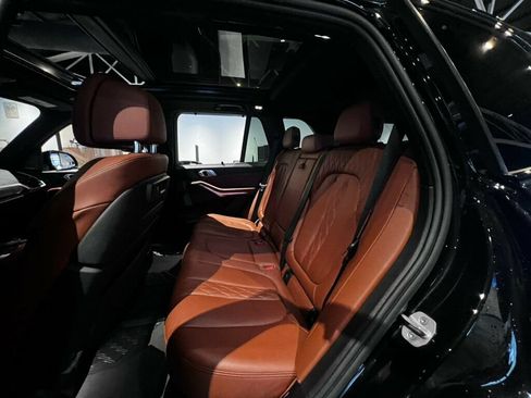 Used 2023 BMW X5 M50i w/ Executive Package AWD/4WD image 18
