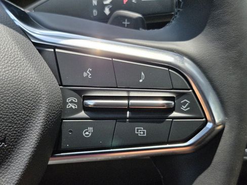 New 2027 Chevrolet Equinox ACTIV w/ Safety and Technology Package FWD image 16