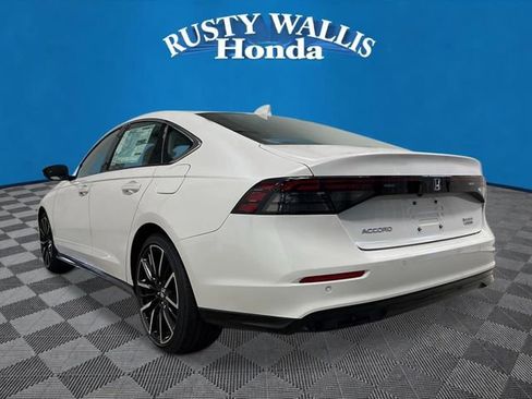 New 2026 Honda Accord Touring image 5