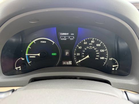Used 2011 Lexus RX 450h AWD w/ Premium Pkg image 28