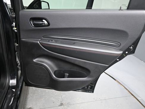 Used 2025 Dodge Durango GT image 18