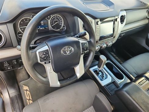 Used 2016 Toyota Tundra SR5 image 10