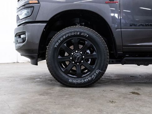 New 2026 RAM 3500 Laramie AWD/4WD image 7