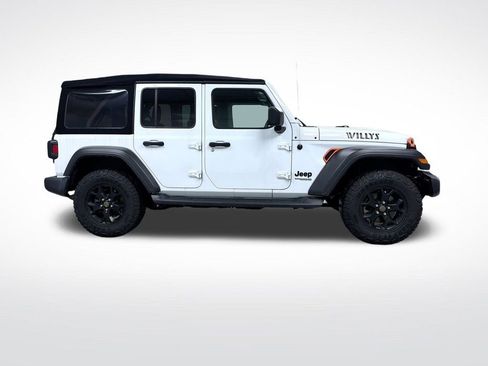 Used 2022 Jeep Wrangler Unlimited Sport image 13