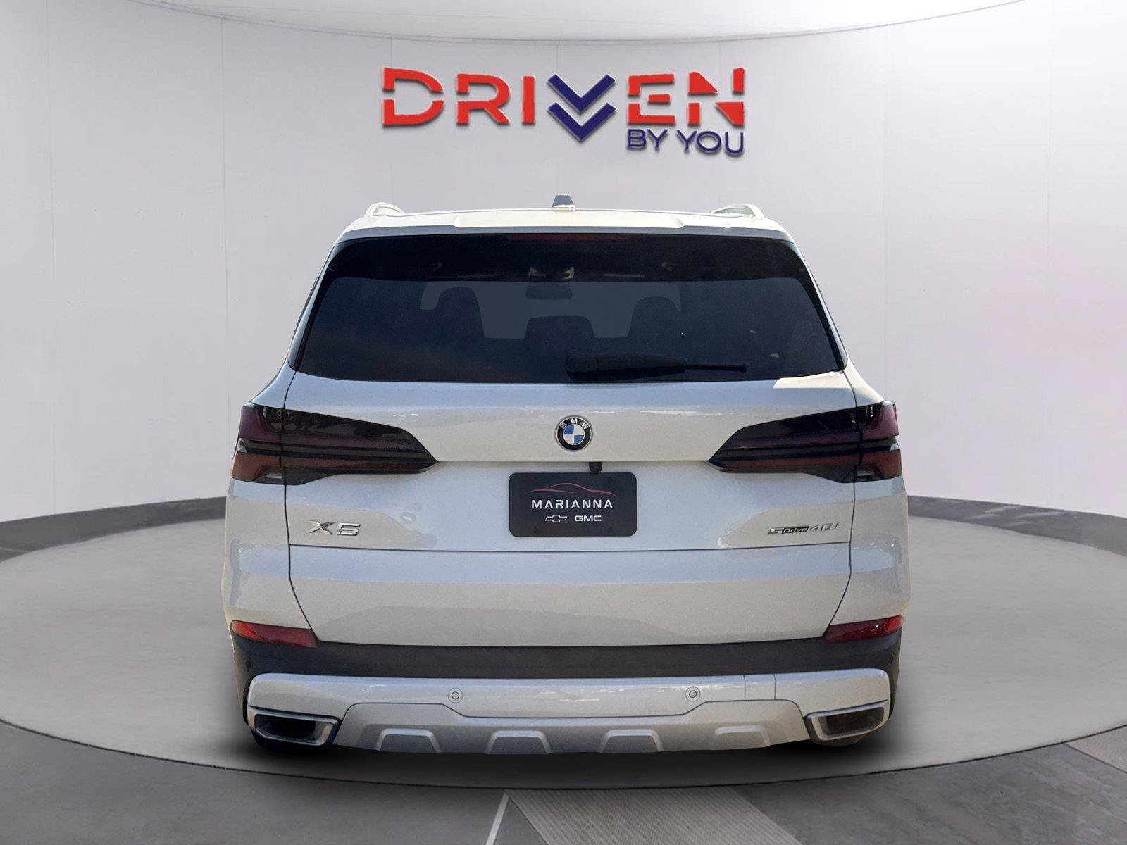 Used 2024 BMW X5 sDrive40i w/ Premium Package RWD image 4