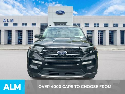 Used 2020 Ford Explorer XLT w/ Equipment Group 202A RWD image 2