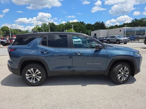 Used 2026 Chevrolet Equinox LT w/ Safety and Technology Package FWD image 16