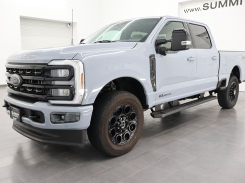 Used 2024 Ford F250 Lariat w/ Lariat Ultimate Package AWD/4WD image 7