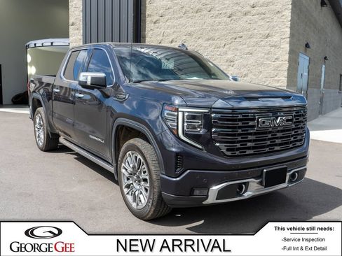 Used 2023 GMC Sierra 1500 Denali Ultimate AWD/4WD image 1