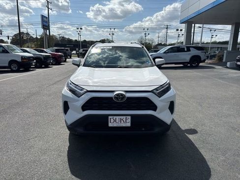Used 2024 Toyota RAV4 XLE image 17