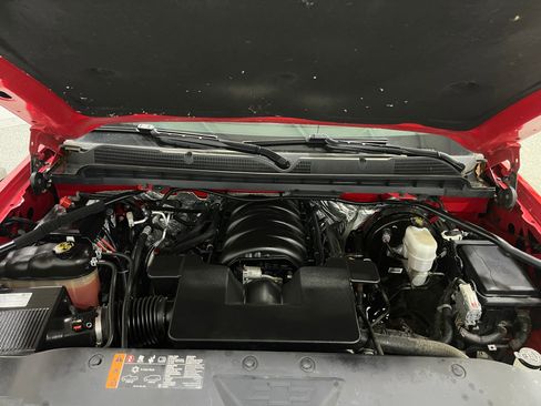 Used 2018 Chevrolet Silverado 1500 LT w/ All Star Edition AWD/4WD image 23