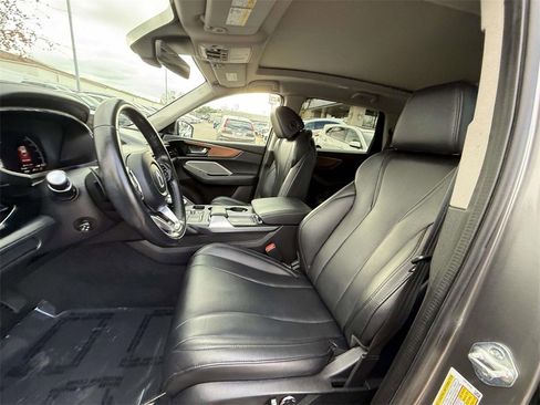 Used 2022 Acura MDX FWD image 12