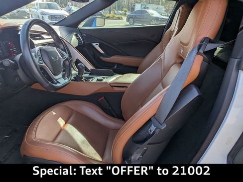 Used 2019 Chevrolet Corvette Stingray Coupe image 16