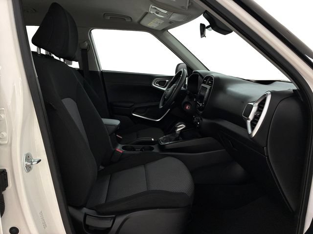 Used 2024 Kia Soul LX w/ Option Group 015 FWD image 14