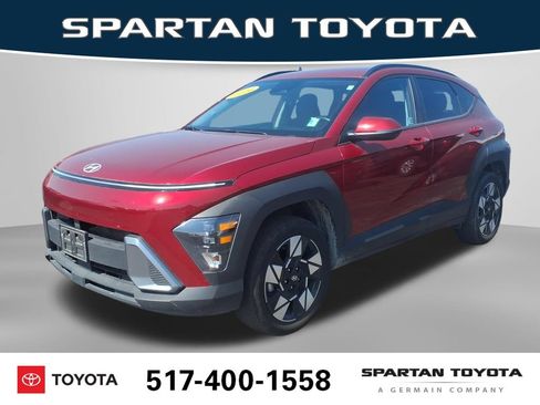 Used 2024 Hyundai Kona SEL AWD/4WD image 1