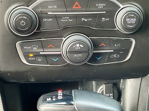 Used 2022 Dodge Charger R/T w/ Blacktop Package image 15