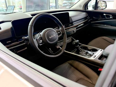 New 2026 Kia Carnival SX Prestige image 14