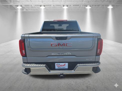Used 2024 GMC Sierra 1500 SLT AWD/4WD image 5