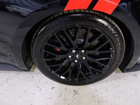 Used 2017 Ford Mustang GT Premium w/ GT Performance Package image 34